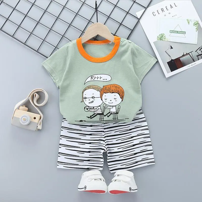 2pcs Cute Prints T-shirt and Pants No Shoes