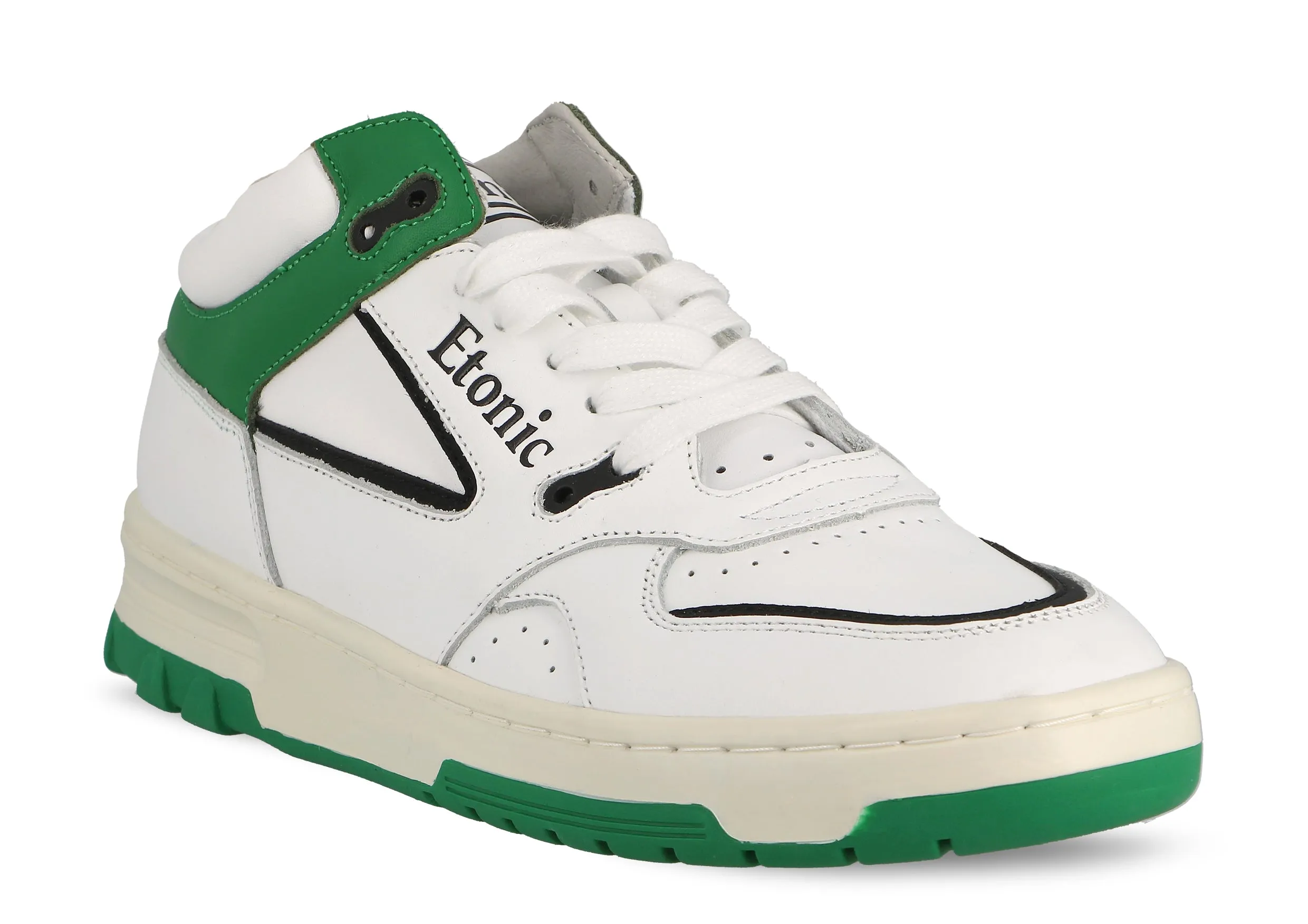 Etonic B583 sneakers in white leather and green details with off white midsole and green bottom outsole.