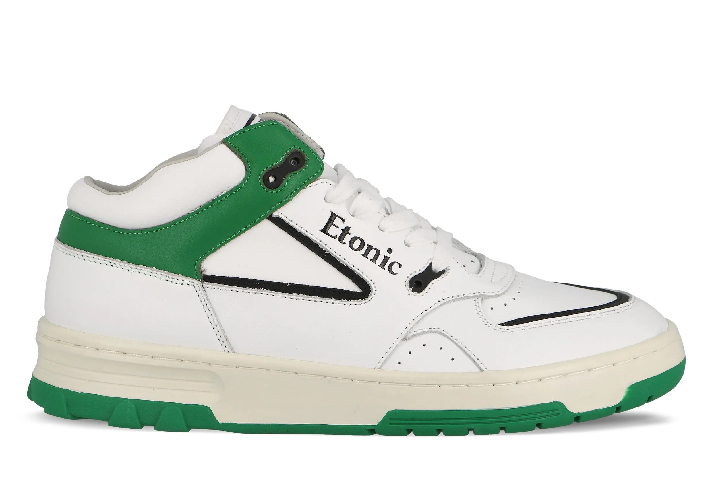 Etonic B583 sneakers in white leather and green details with off white midsole and green bottom outsole.