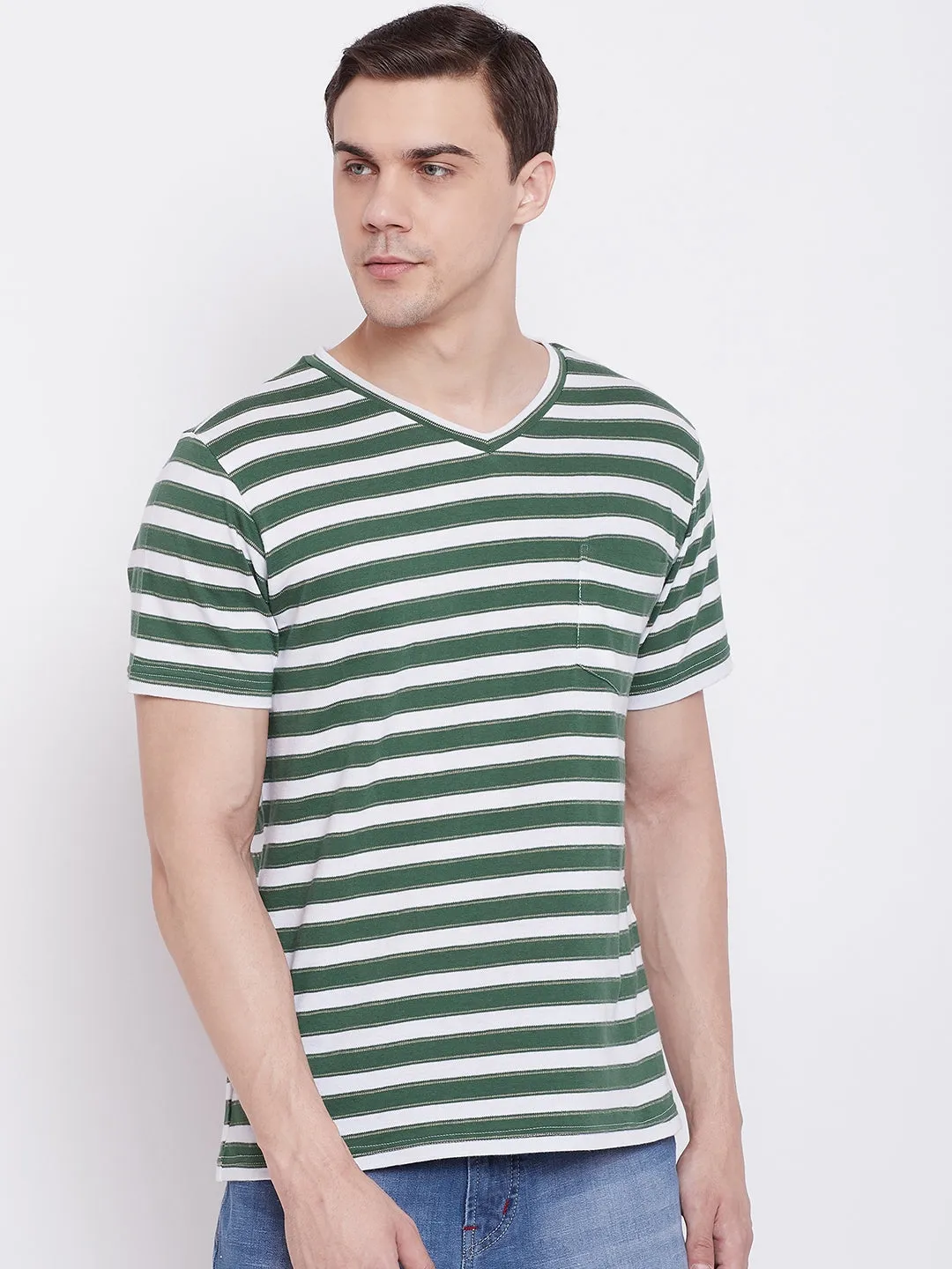 JUMP USA Men Green Striped V-neck Tshirt