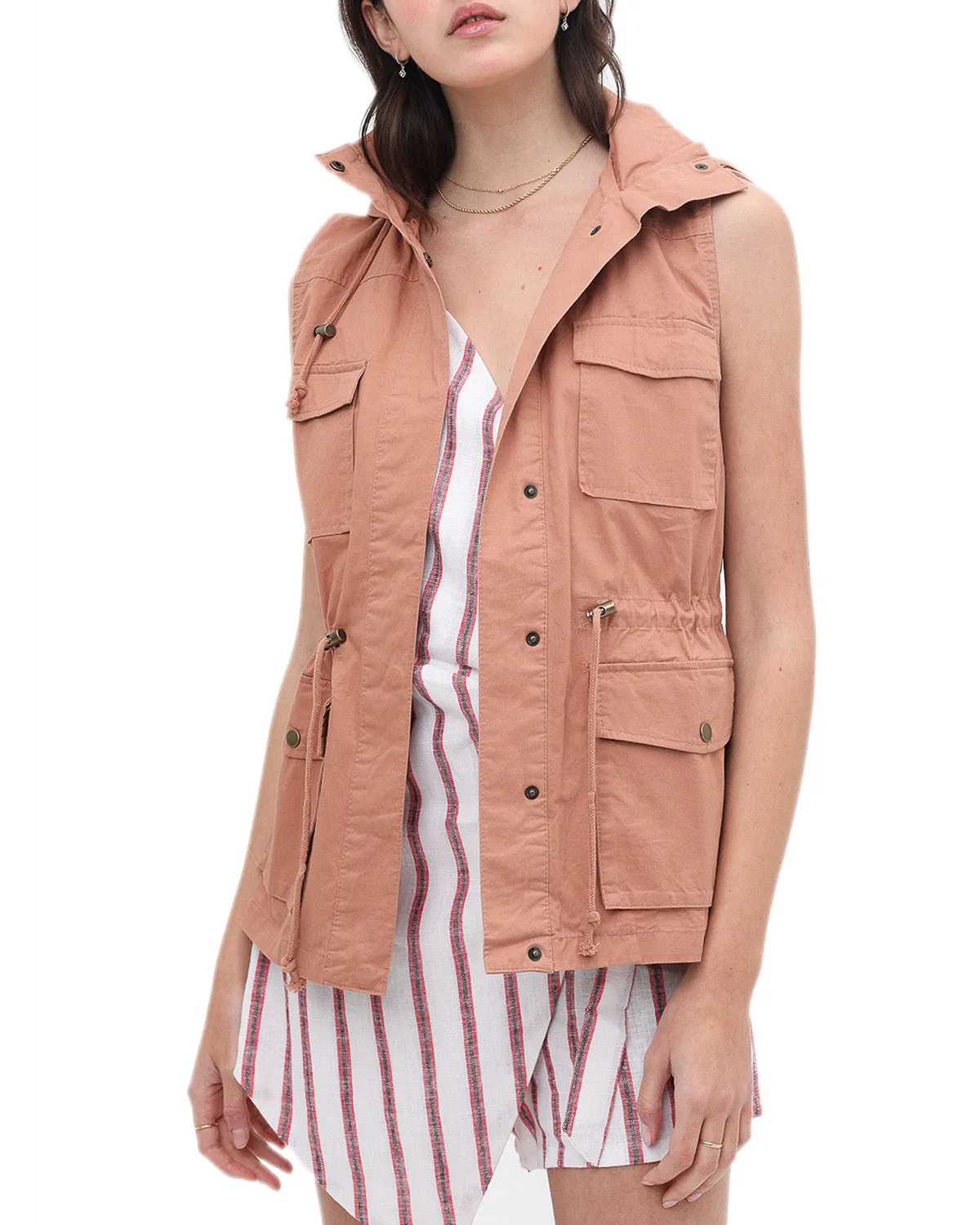 SLEEVELESS SAFARI VEST JACKET